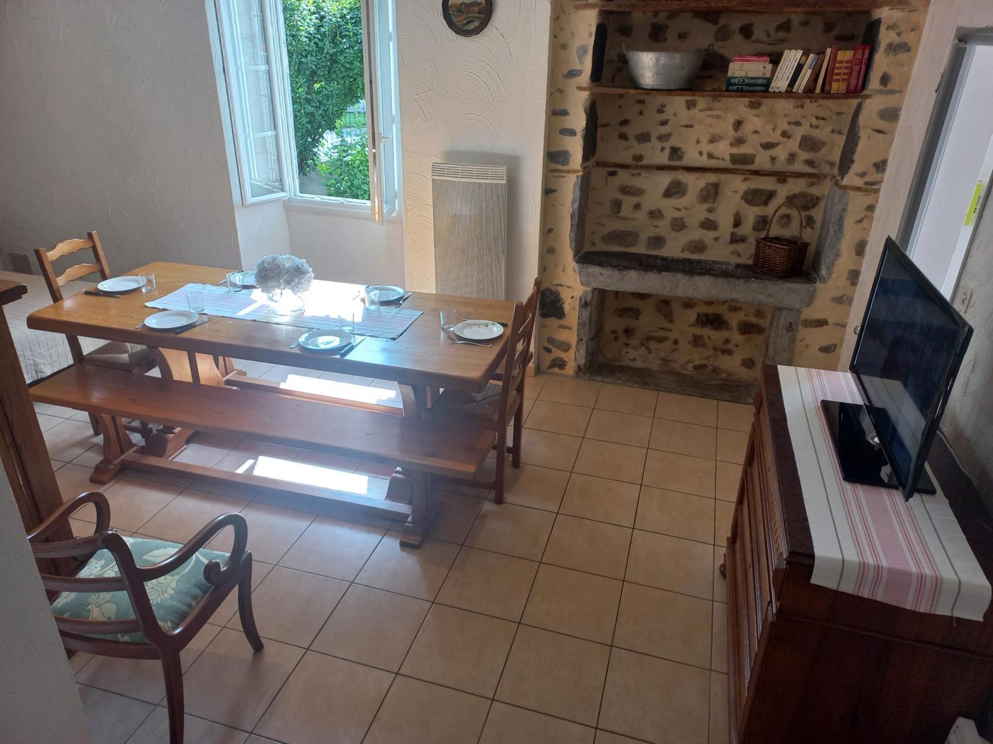 Maison Avec Jardin Ade Ngoại thất bức ảnh